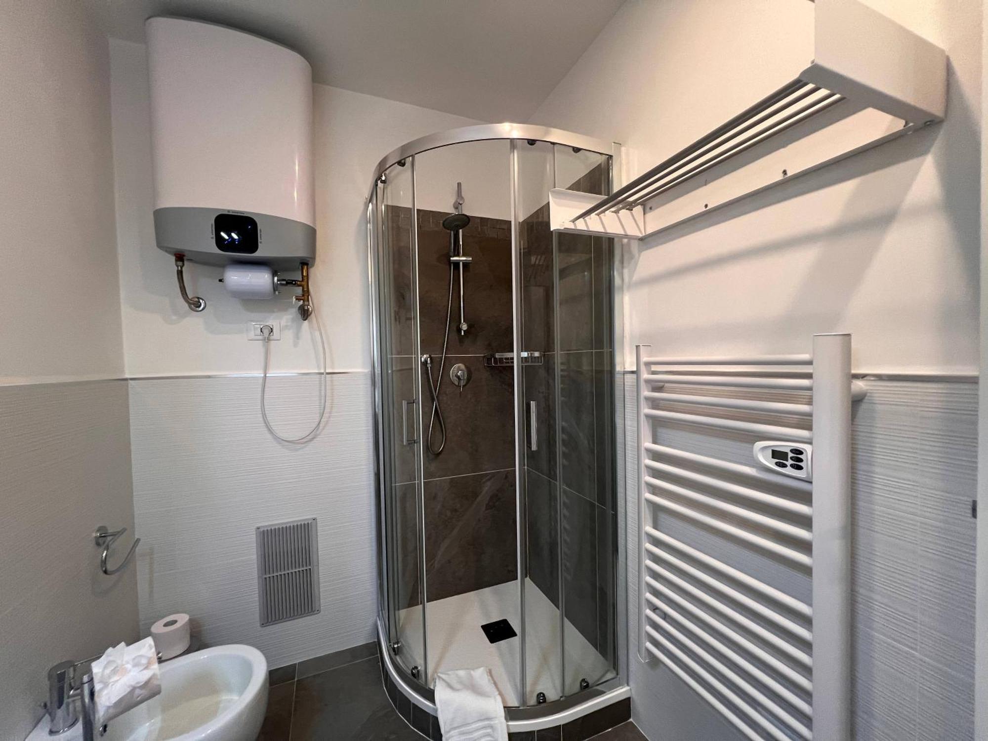 Torre Cantore Suite Генуя Экстерьер фото